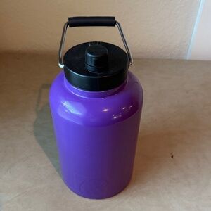 RTIC Purple Insulated Water Jug - Size 1 Gallon